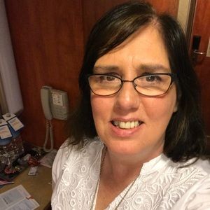 Meet your Posher, Sharon